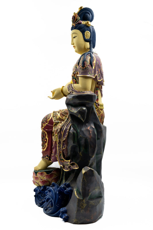 "Free and Easy" Guanyin