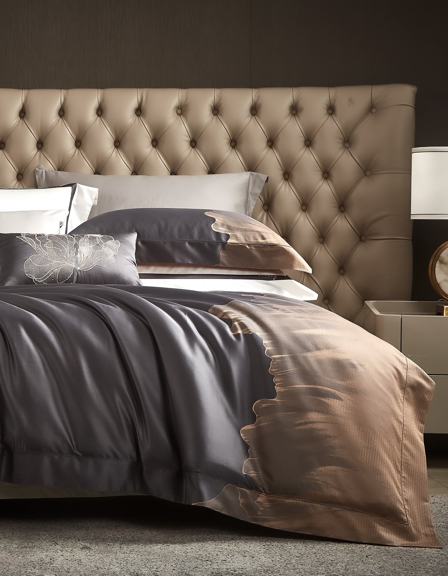 Zhuangzi's Butterfly Dream 4-Piece Luxury Bedding Set