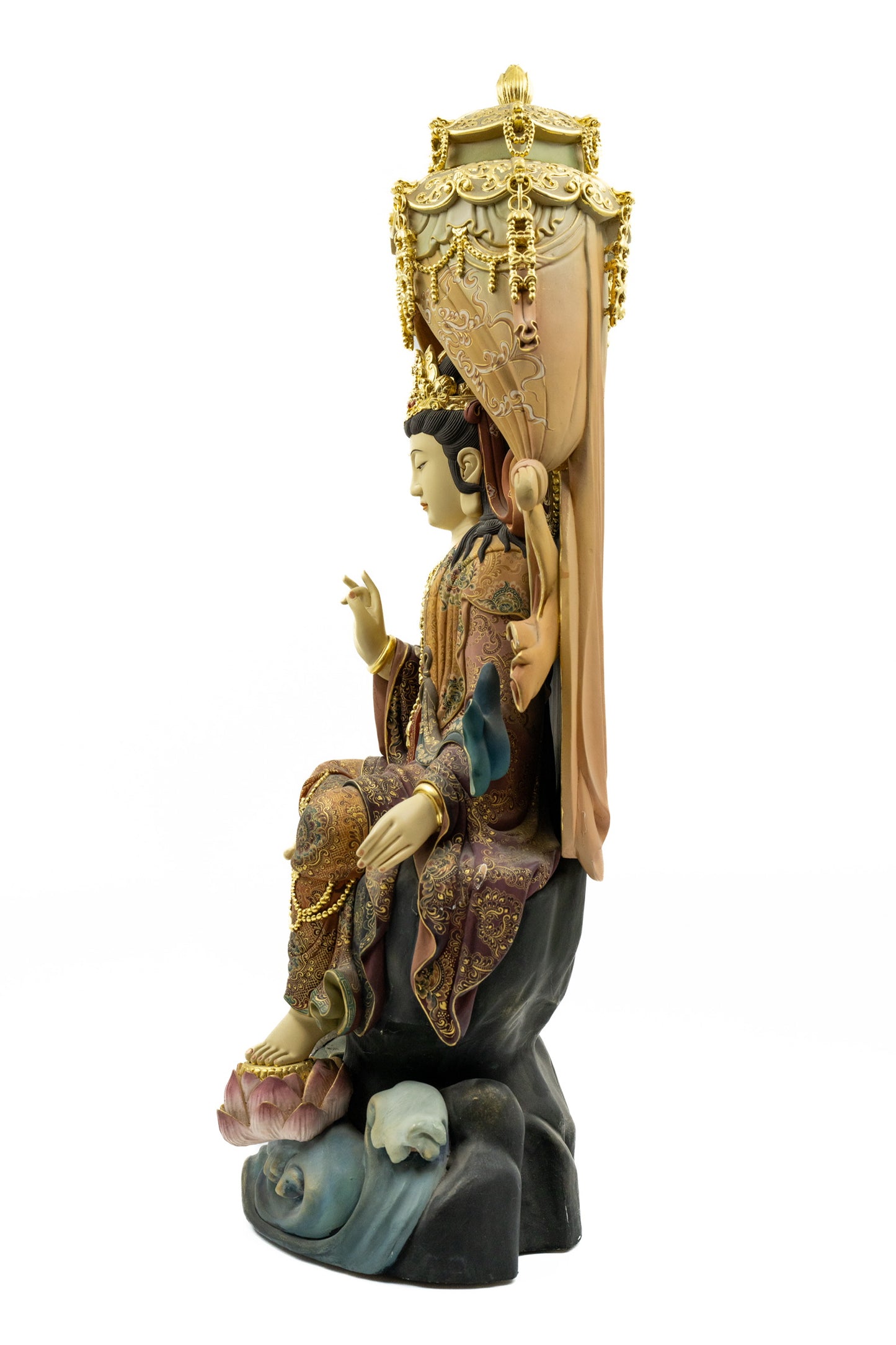 Jeweled Banner Guanyin Statue